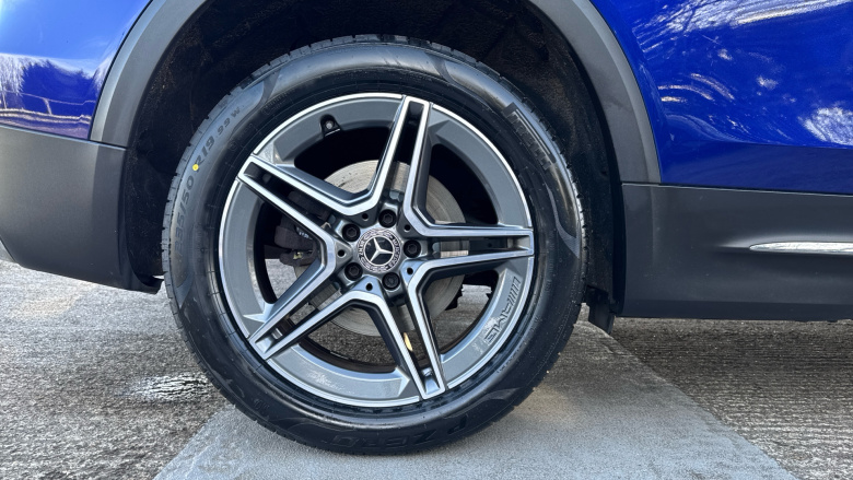 Mercedes-Benz GLB 200 AMG Line 5dr 7G-Tronic Petrol Estate